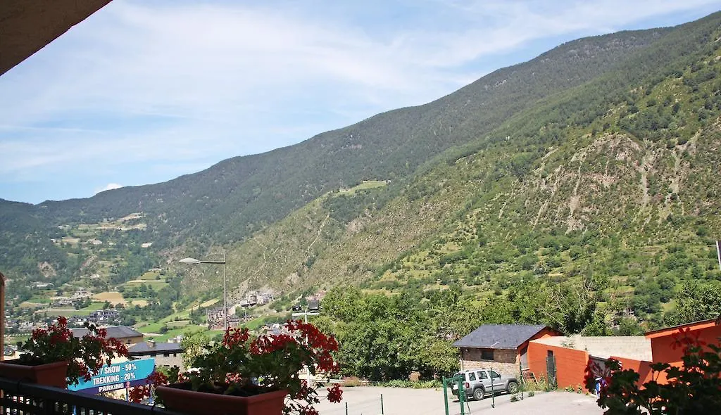 Hotel Arbre De Neu Encamp 3*,